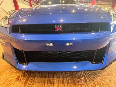 2025 Nissan GT-R 照片 2