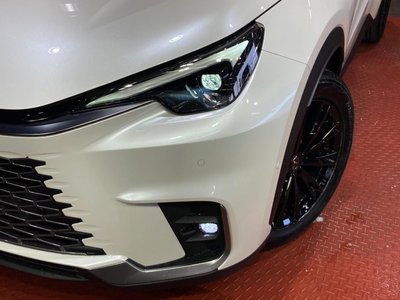صورة 12 لـ 2024 Lexus LBX