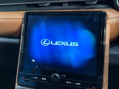 صورة 55 لـ 2024 Lexus LBX
