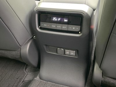 2025 Toyota LAND CRUISER 250 thumbnail 68
