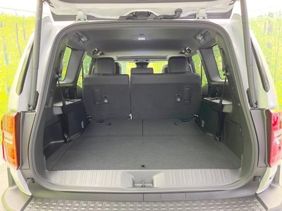 2025 Toyota LAND CRUISER 250 photo 11