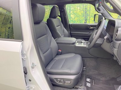 2025 Toyota LAND CRUISER 250 photo 8