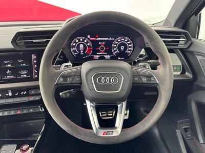 صورة 19 لـ 2022 AUDI RS3 SPORTBACK
