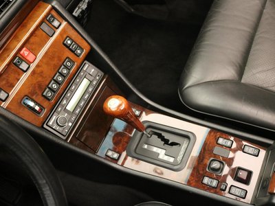 1993 Mercedes-BENZ E-CLASS — фото 8
