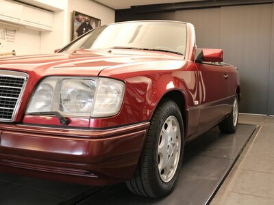 1993 Mercedes-BENZ E-CLASS — фото 44