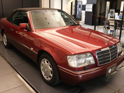 1993 Mercedes-BENZ E-CLASS — фото 64