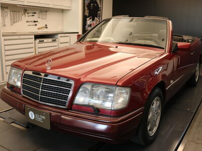 1993 Mercedes-BENZ E-CLASS — фото 1