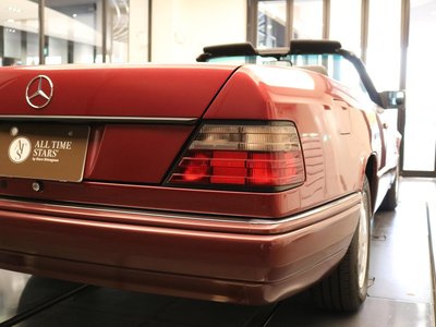 1993 Mercedes-BENZ E-CLASS — фото 47