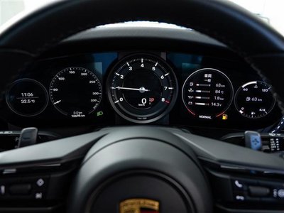 2021 Porsche 911 thumbnail 17
