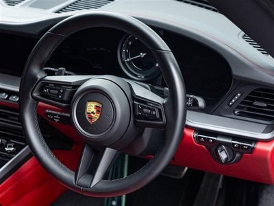 2021 Porsche 911 photo 13