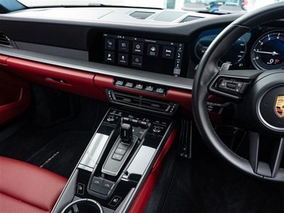 2021 Porsche 911 thumbnail 19