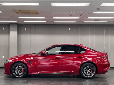 2017 ALFA Romeo JULIA — фото 9