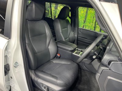 2026 Toyota LAND CRUISER 250 缩略图 8