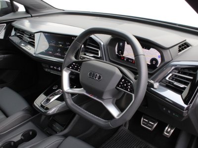صورة مصغرة 74 لـ 2025 AUDI Q4 E-TRON