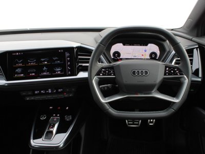 صورة مصغرة 40 لـ 2025 AUDI Q4 E-TRON