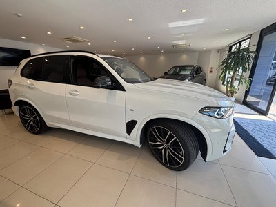 صورة 4 لـ 2025 BMW X5