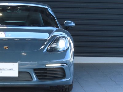 صورة مصغرة 3 لـ 2018 Porsche 718