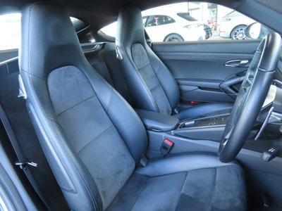 صورة مصغرة 15 لـ 2018 Porsche 718