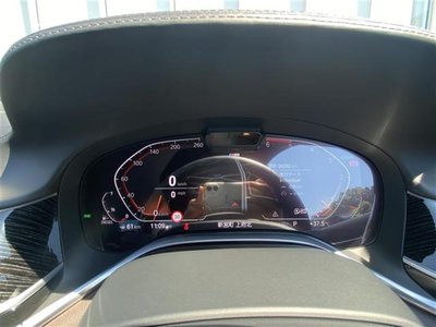 2021 BMW 7 SERIES photo 14
