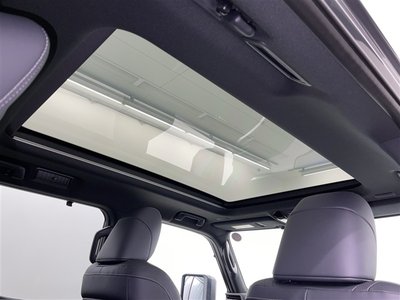 2025 Lexus GX — фото 3