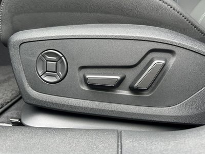 صورة مصغرة 28 لـ 2025 AUDI A5 AVANT