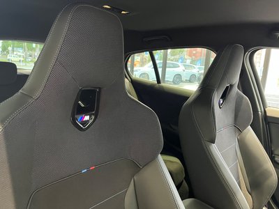 2026 BMW 1 SERIES thumbnail 19
