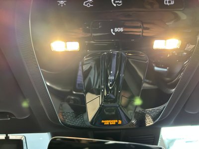 2023 Mercedes-BENZ C-CLASS AMG thumbnail 34