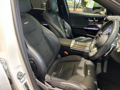 2023 Mercedes-BENZ C-CLASS AMG photo 9