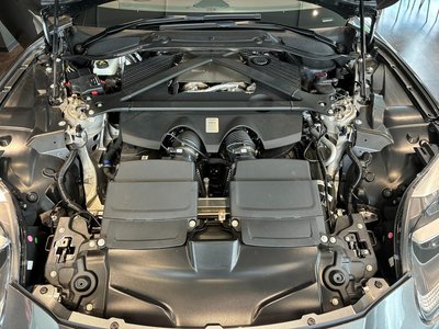 2025 Aston Martin DB12 缩略图 43