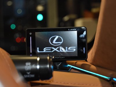 2017 Lexus LC 缩略图 21