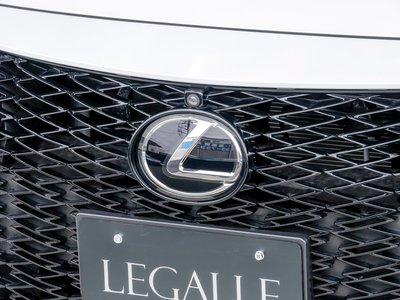 2024 Lexus IS thumbnail 69