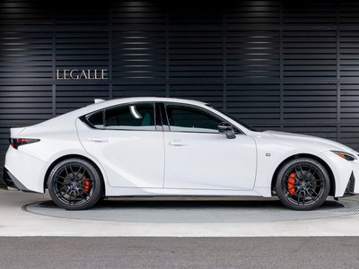 2024 Lexus IS photo 6