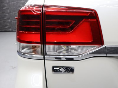 2016 Toyota LAND CRUISER 200 缩略图 44
