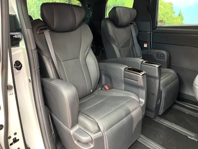2025 Toyota ALPHARD — миниатюра 11