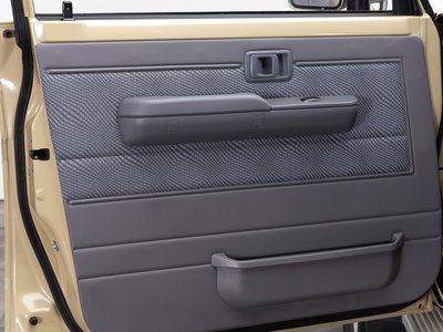 2015 Toyota LAND CRUISER 70 照片 65