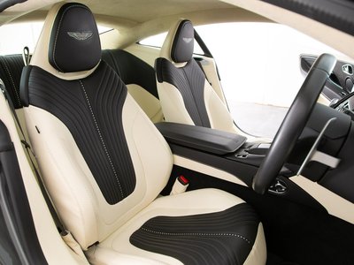 2017 Aston Martin DB11 缩略图 52