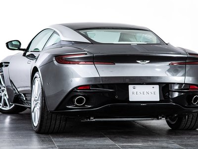 2017 Aston Martin DB11 缩略图 17