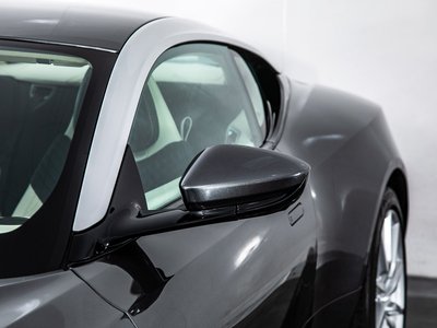 2017 Aston Martin DB11 缩略图 30