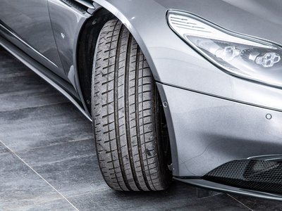 2017 Aston Martin DB11 缩略图 48
