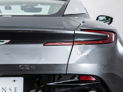 2017 Aston Martin DB11 缩略图 34