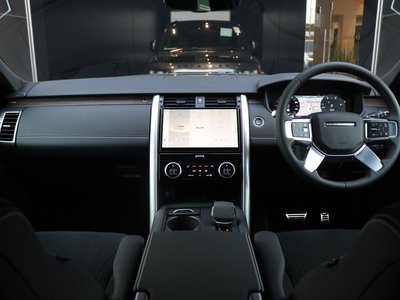 2025 LAND Rover DISCOVERY — фото 10