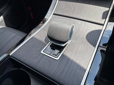 2025 LAND Rover RANGE ROVER EVOQUE thumbnail 31