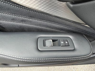 2021 Lexus LS thumbnail 53