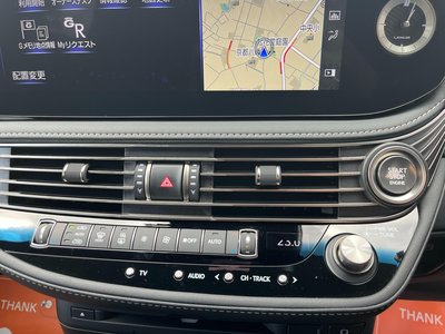 2021 Lexus LS photo 14