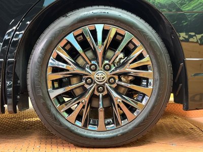 صورة 30 لـ 2023 Toyota VELLFIRE