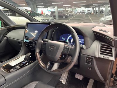 صورة 21 لـ 2023 Toyota VELLFIRE