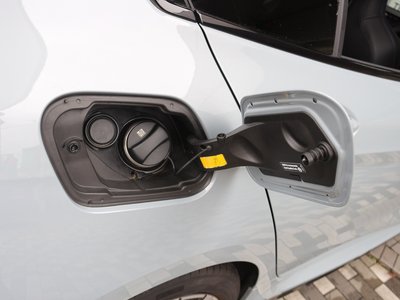 2026 BMW 1 SERIES thumbnail 22