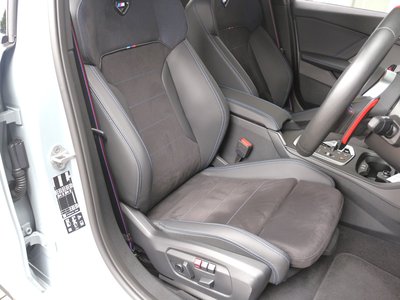 2026 BMW 1 SERIES thumbnail 20