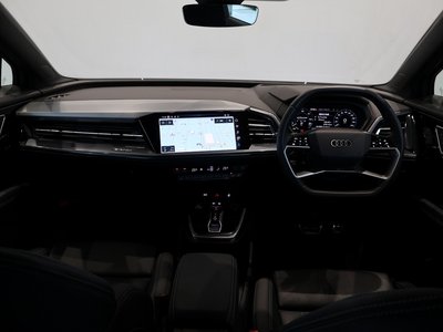 صورة 30 لـ 2025 AUDI Q4 SPORTBACK E-TRON