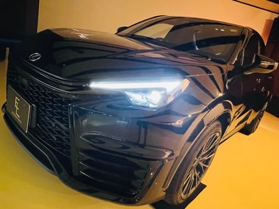 2025 Lexus LBX thumbnail 60